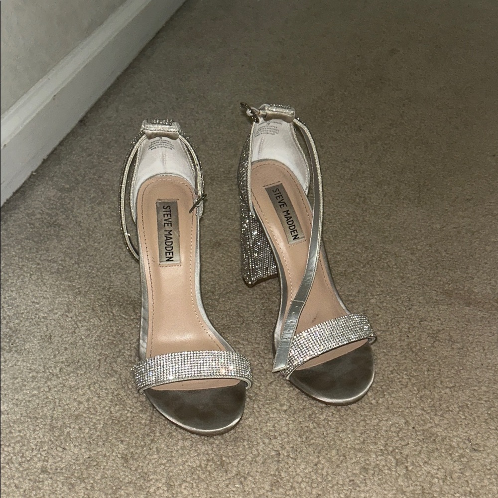 Steve Madden Glittering Silver Heels